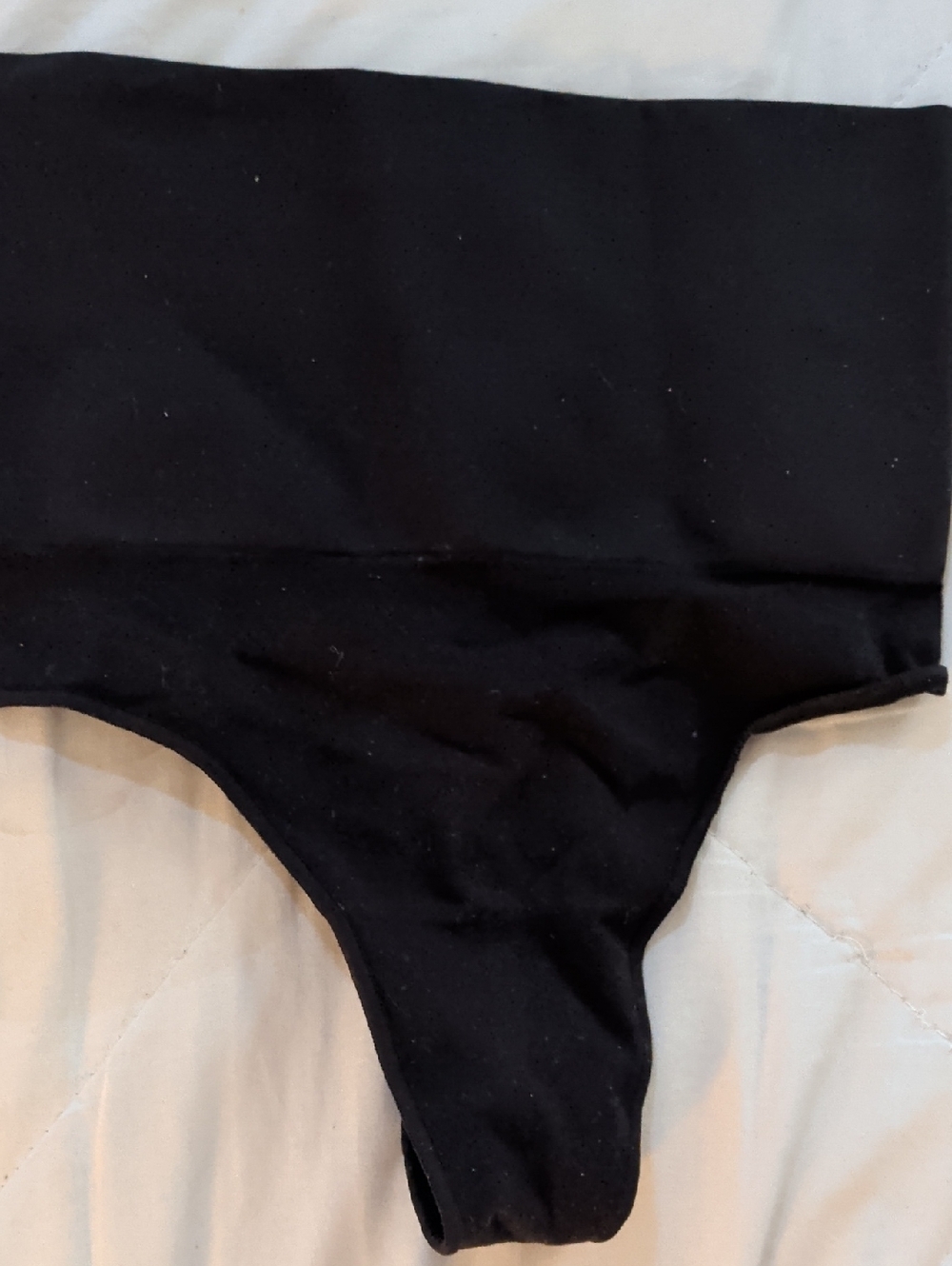 SKIMS Black Seamless Thong High Waisted Underwear Label